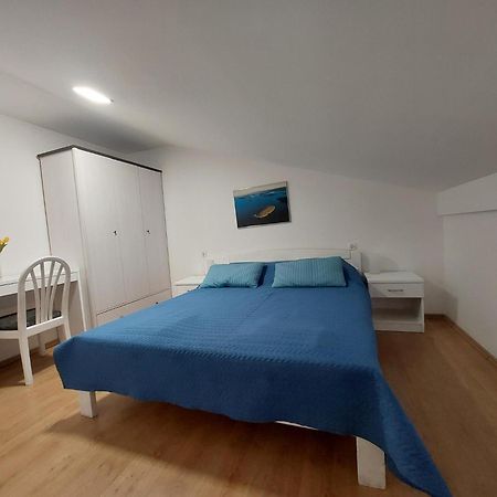 Apartment Marika Mali Losinj Ngoại thất bức ảnh